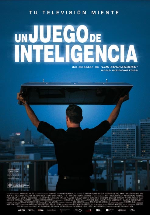 Un juego de inteligencia : Cartel