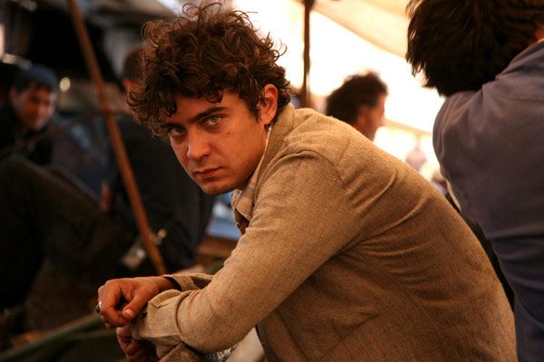 Edén al Oeste : Foto Riccardo Scamarcio