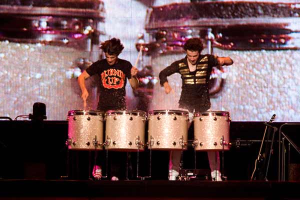 Jonas Brothers en concierto 3D : Foto Nick Jonas, Kevin Jonas, Bruce Hendricks