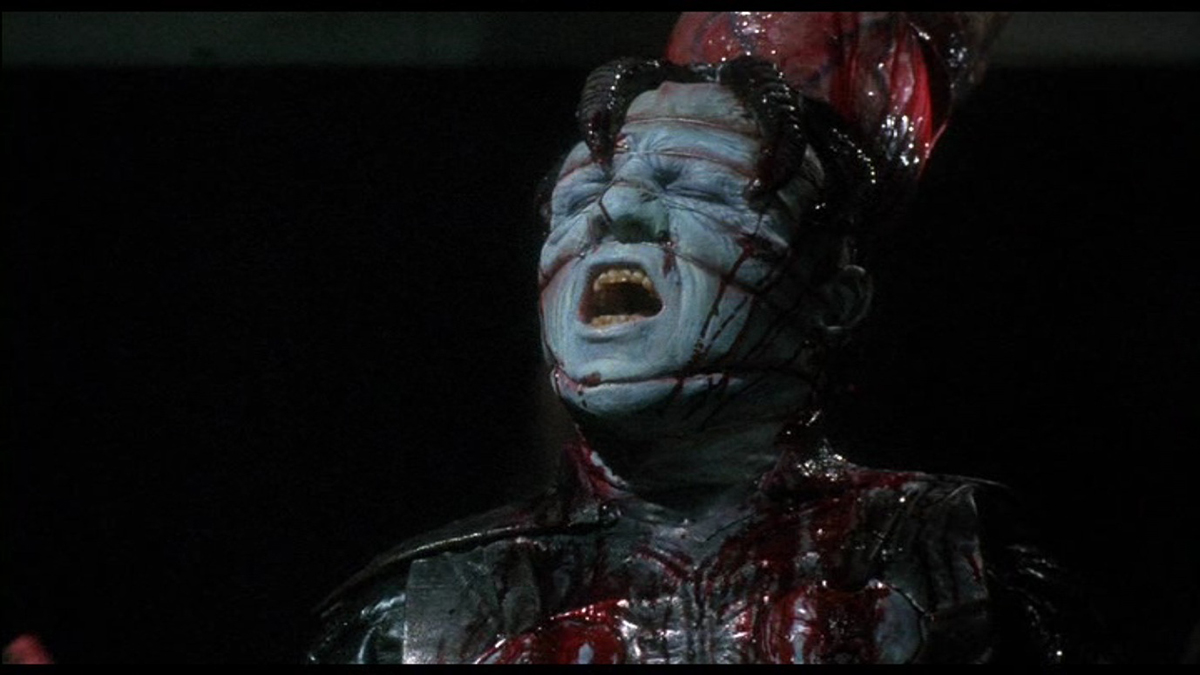 Hellbound: Hellraiser II : Foto