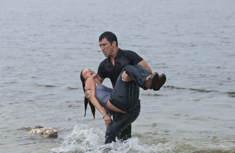 Foto Gabrielle Anwar, Jeffrey Donovan