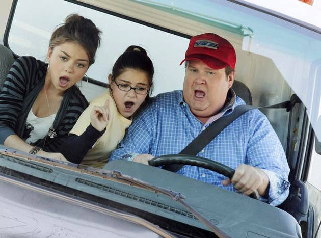 Modern Family : Foto Sarah Hyland, Ariel Winter, Eric Stonestreet