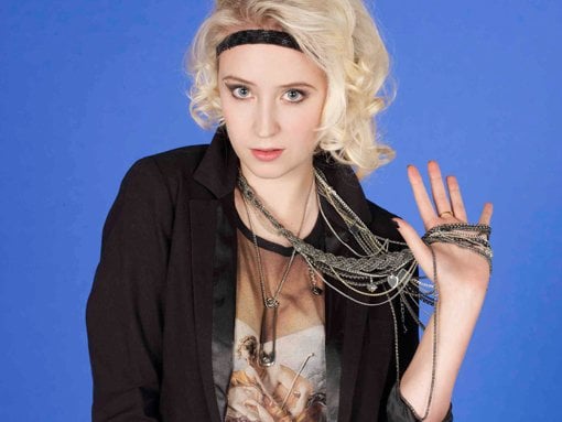 Foto Lily Loveless