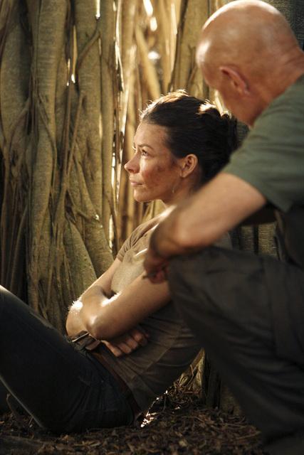 Foto Terry O'Quinn, Evangeline Lilly