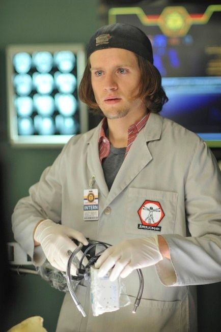 Bones : Foto Luke Kleintank