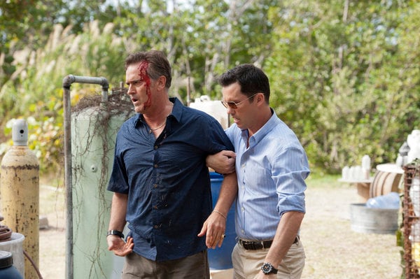 Último aviso : Foto Bruce Campbell, Jeffrey Donovan