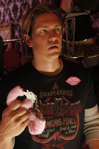 Love Bites : Foto Steve Howey