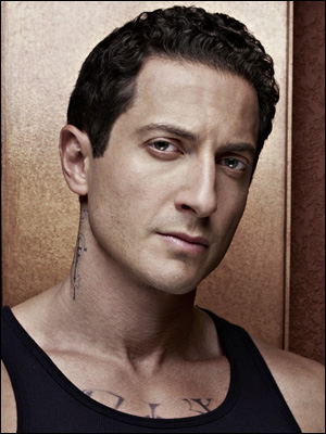 Cartel Sasha Roiz