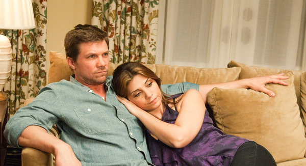 Terapia de choque : Foto Callie Thorne, Marc Blucas