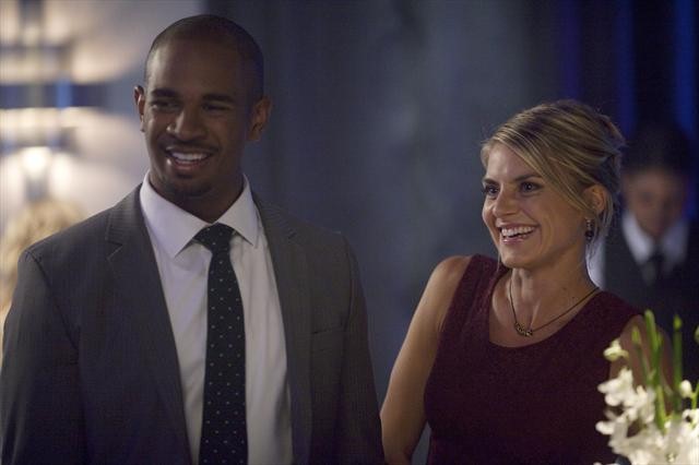 Finales felices : Foto Damon Wayans Jr., Eliza Coupe