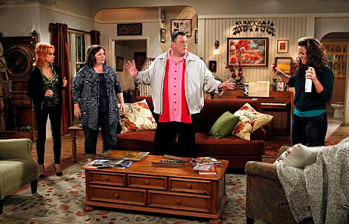 Foto Billy Gardell, Swoosie Kurtz, Katy Mixon, Melissa McCarthy