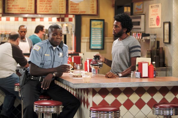 Mike y Molly : Foto Reno Wilson, Nyambi Nyambi