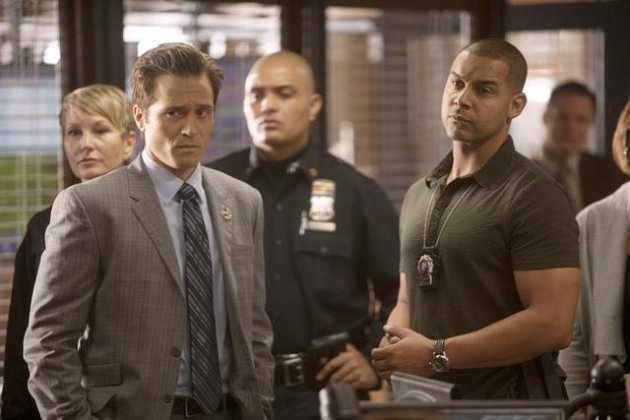 Castle : Foto Seamus Dever, Jon Huertas