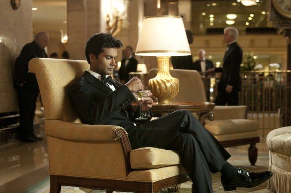 Covert Affairs : Foto Sendhil Ramamurthy