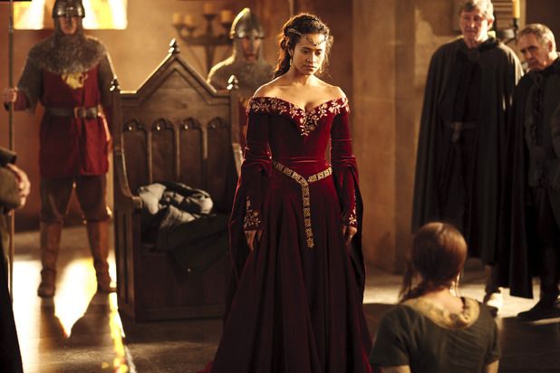 Merlín : Foto Angel Coulby