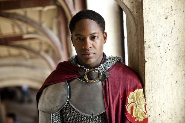 Merlín : Foto Tomiwa Edun