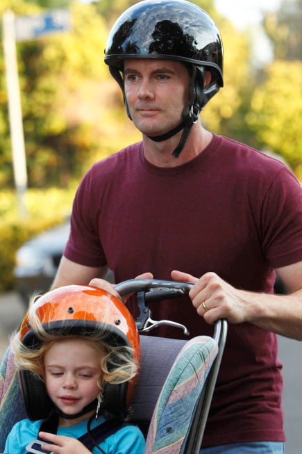 Hope : Foto Garret Dillahunt, Baylie Cregut