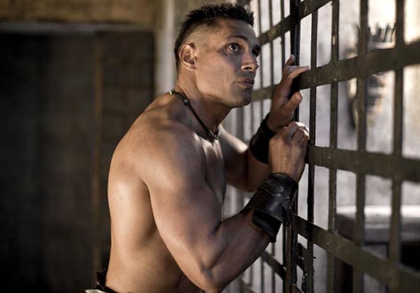 Spartacus: Sangre y arena : Foto Manu Bennett