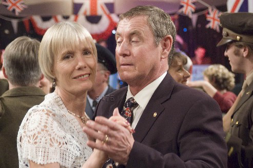 Foto Jane Wymark, John Nettles