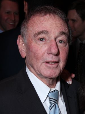 Cartel Howard Weitzman