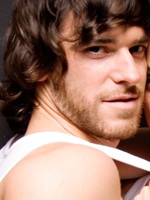 Cartel Alfonso Bassave