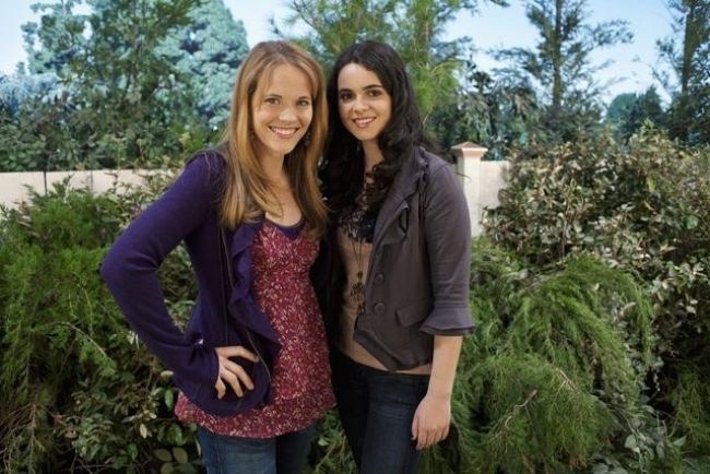 Foto Vanessa Marano, Katie Leclerc