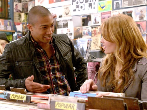 Cambiadas al nacer : Foto Charles Michael Davis, Katie Leclerc