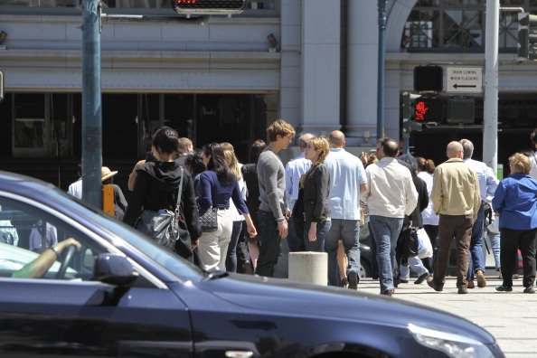 The Nine Lives of Chloe King : Foto Skyler Samuels, Benjamin Stone