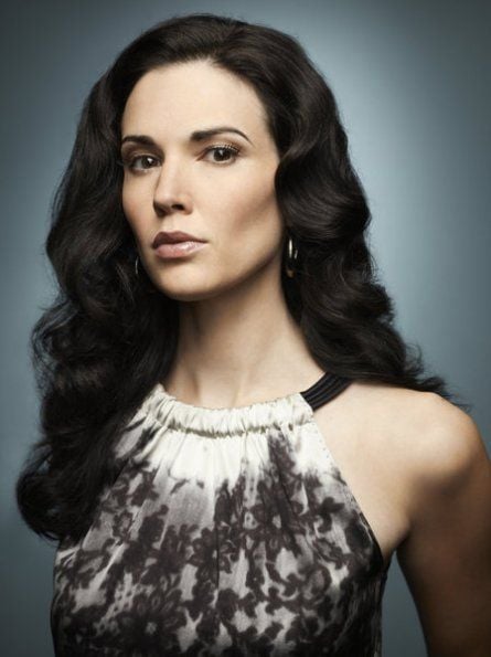 Foto Laura Mennell