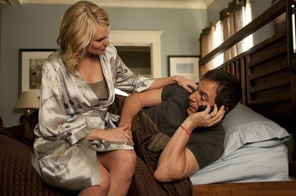 Awake : Foto Jason Isaacs, Laura Allen