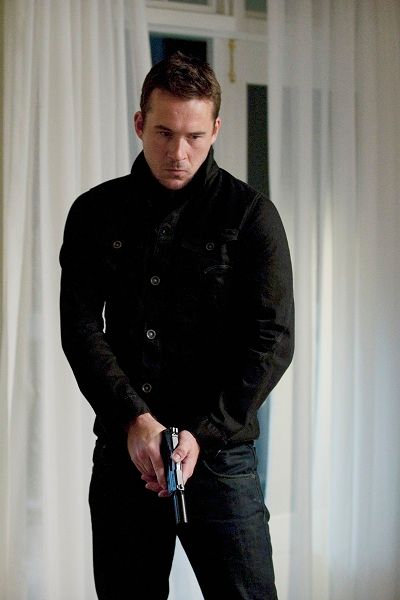 Revenge : Foto Barry Sloane