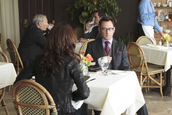 Vigilados: Person of Interest : Foto Michael Emerson, Amy Acker