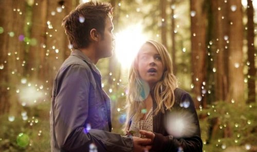 El círculo secreto : Foto Thomas Dekker, Britt Robertson