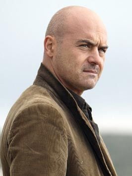 Inspector Montalbano : Cartel