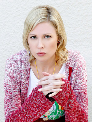 Cartel Desi Lydic