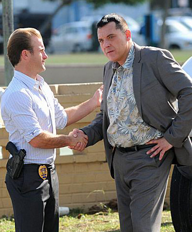 Hawai 5.0 : Foto Tom Sizemore, Scott Caan