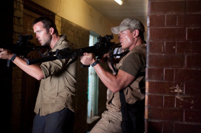 Strike Back : Foto Sullivan Stapleton, Philip Winchester