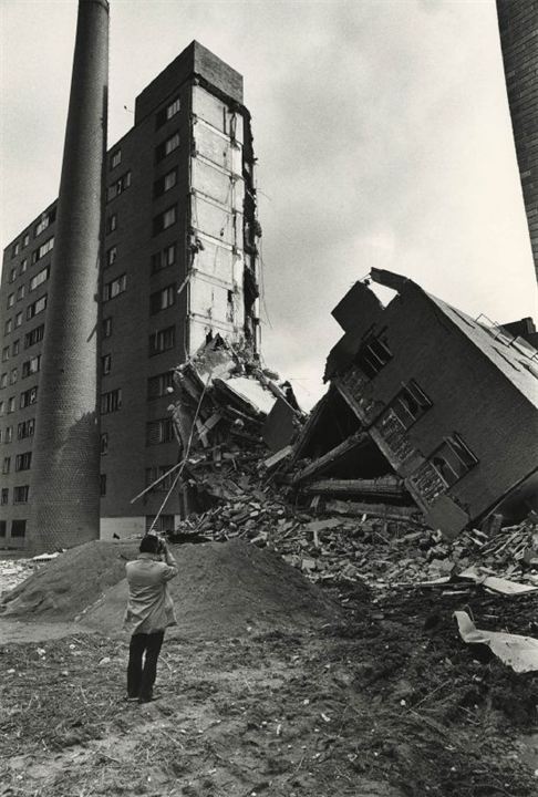 The Pruitt-Igoe Myth : Foto