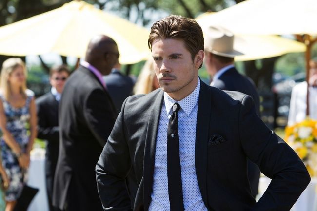 Dallas (2012) : Foto Josh Henderson