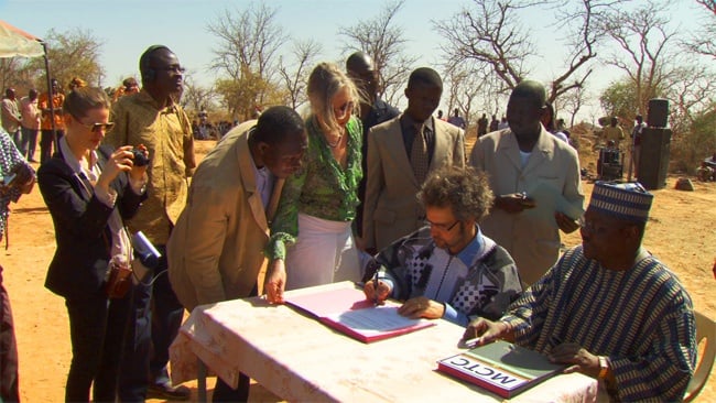 Knistern der Zeit - Christoph Schlingensief und sein Operndorf in Burkina Faso : Foto