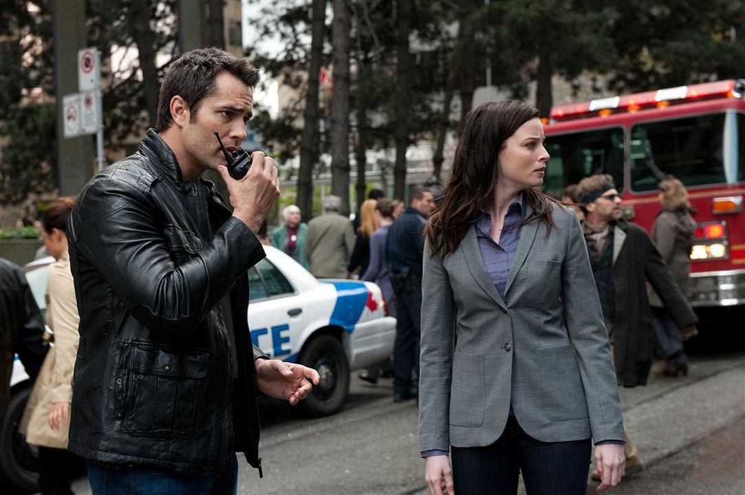 Continuum : Foto Rachel Nichols, Victor Webster