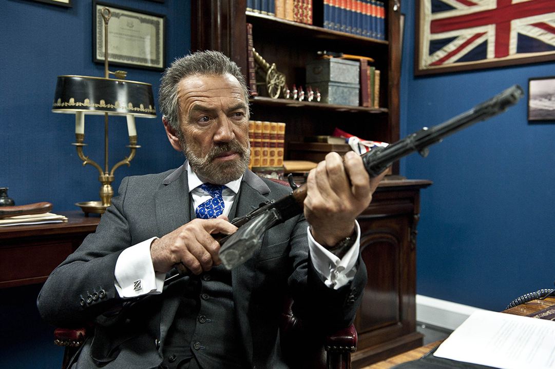 Spy (2011) : Foto Robert Lindsay