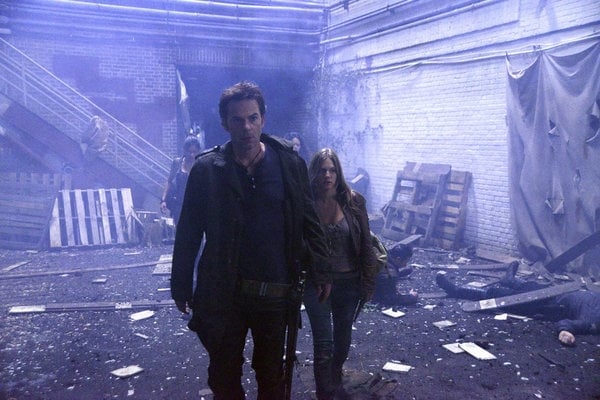 Revolution (2012) : Foto Tracy Spiridakos, Billy Burke