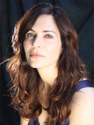 Cartel Holly Gagnier