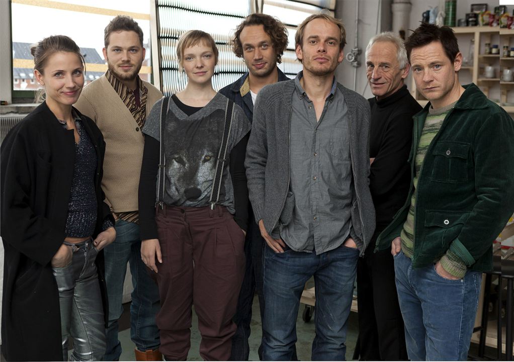 Foto Tuva Novotny, Paw Henriksen, Johan Leysen, Viktoria Winge, Thomas Ryckewaert, Elmer Bäck, Teun Luijkx