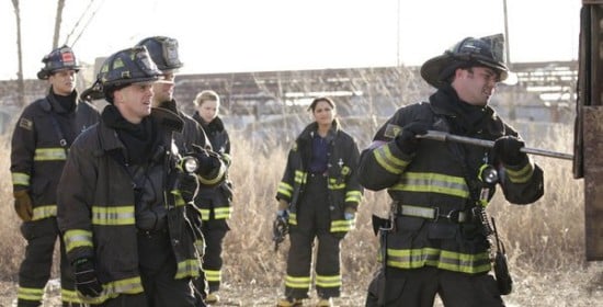 Chicago Fire : Foto David Eigenberg, Taylor Kinney, Monica Raymund, Charlie Barnett, Jesse Spencer, Lauren German
