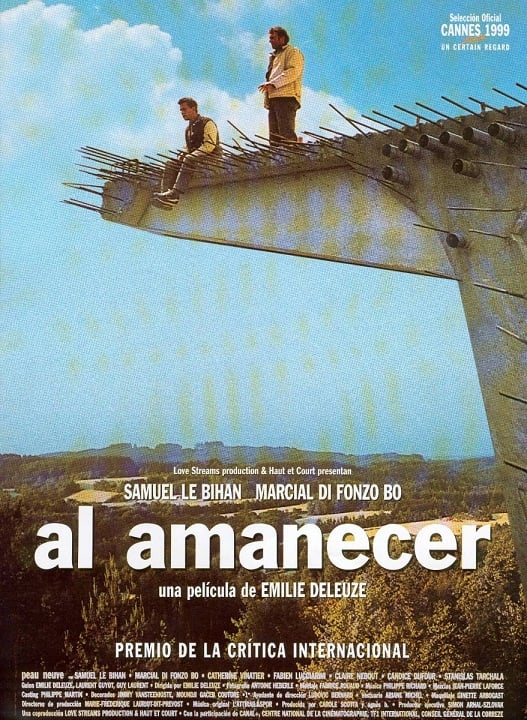 Al amanecer : Cartel