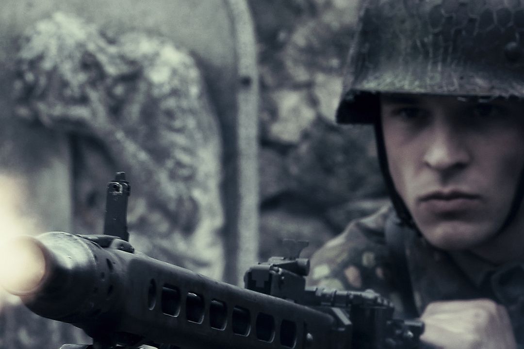 El hombre que vendrá : Foto