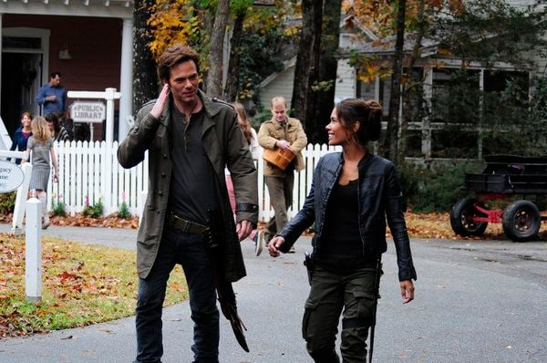 Revolution (2012) : Foto Billy Burke, Daniella Alonso