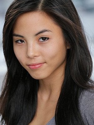 Cartel Anna Akana